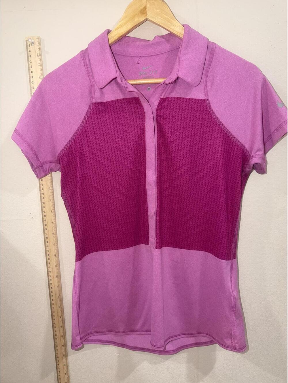 Nike Golf Women's Size M pink  Dri-Fit Golf Shirt